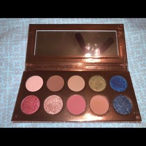 Dose of colors eyeshadow palette